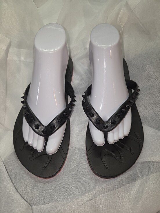 Christian Louboutin Shoes - Christian Louboutin Donna Black Studded Flip-Flop Sandals